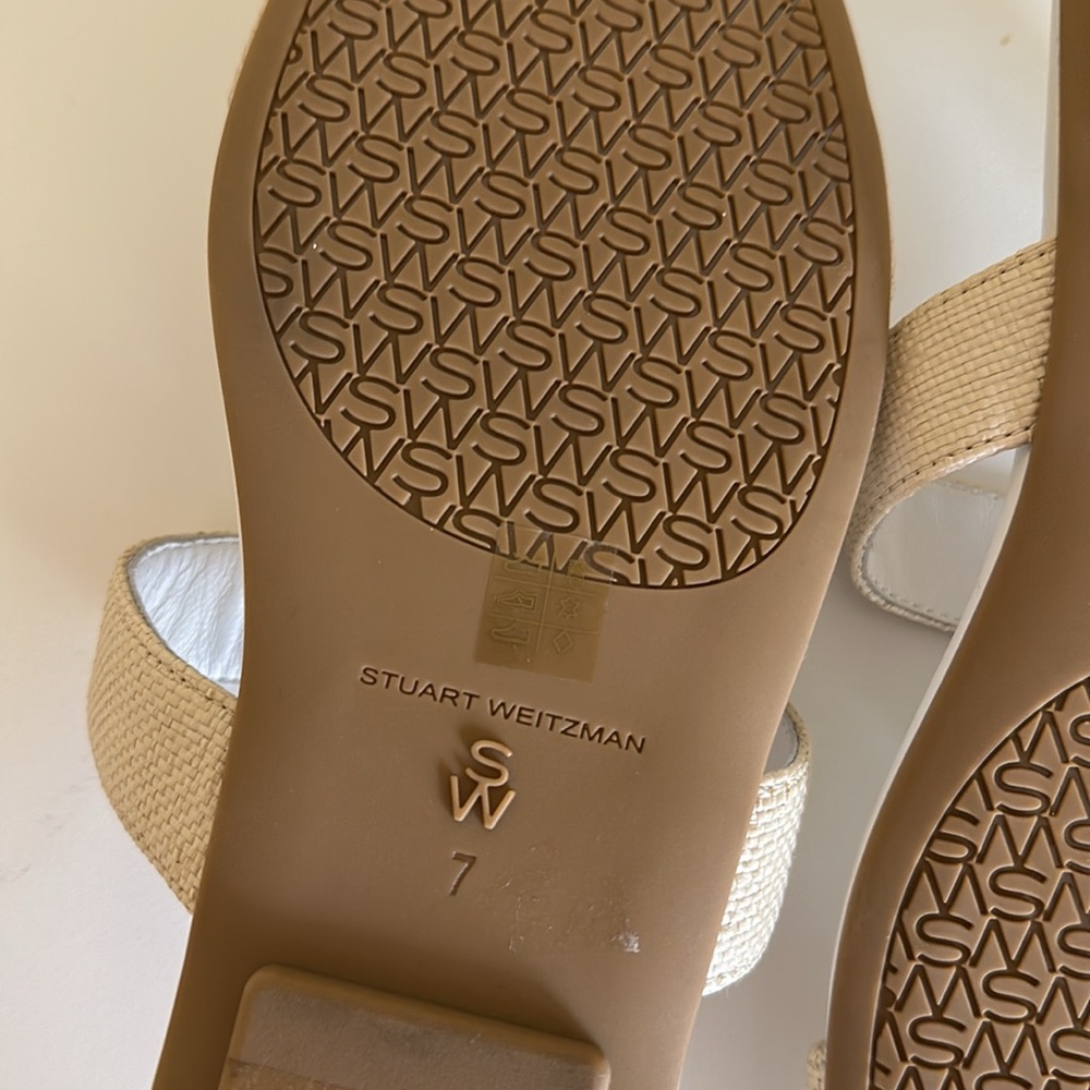 New Stuart Weitzman Cream Braided Sandals. Size 7.5. - Picture 5 of 5